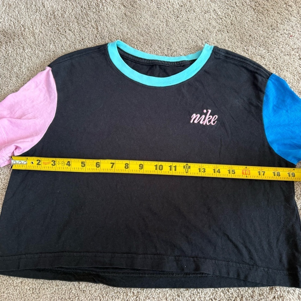 Nike Women's Sportswear Cotton Colorblocked Cropped T-Shirt S - Picture 6 of 9